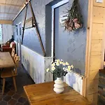 La Kinkerne Hotel